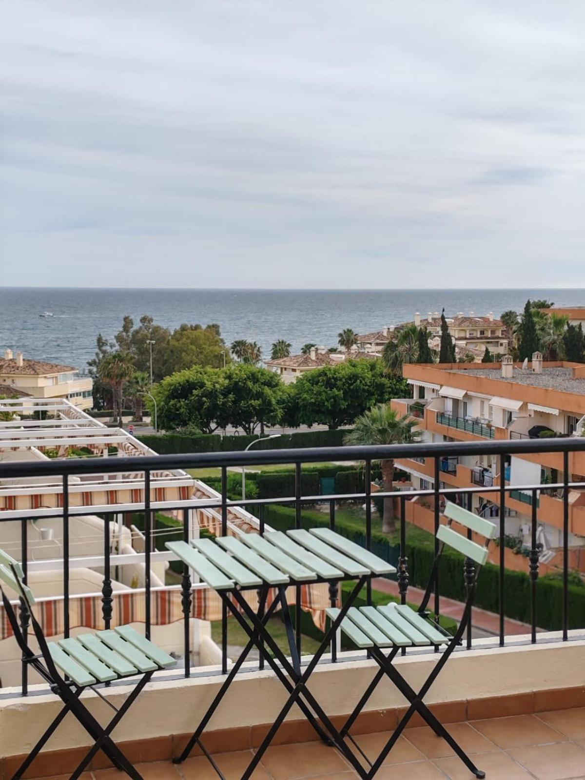 Seaview Apartment With Great Amenities & Facilities Benalmadena Ngoại thất bức ảnh
